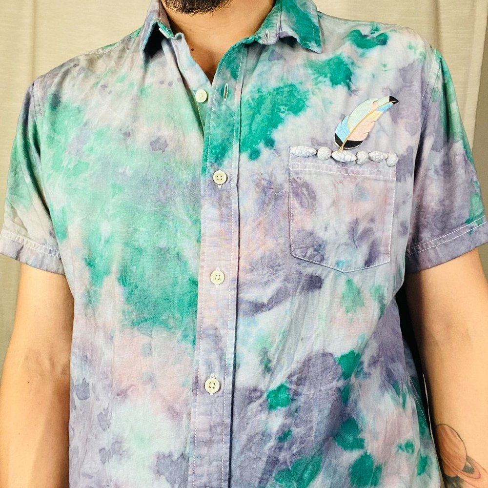 Custom tie dye with feather pocket ss button down